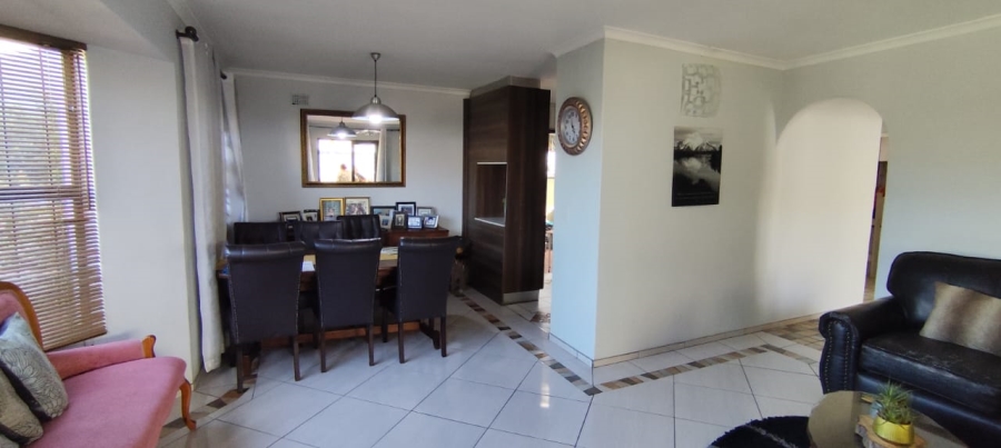 2 Bedroom Property for Sale in Colorado Western Cape